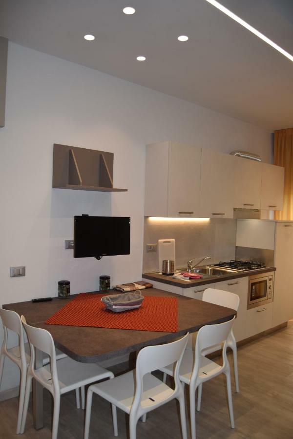 Aparthotel Orchidea Marina Tirrenia Exterior foto